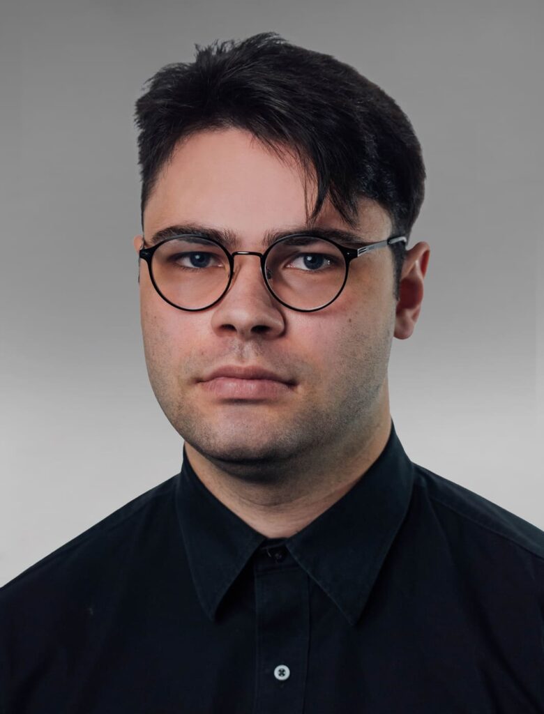 Сафарян Яков Геннадьевич