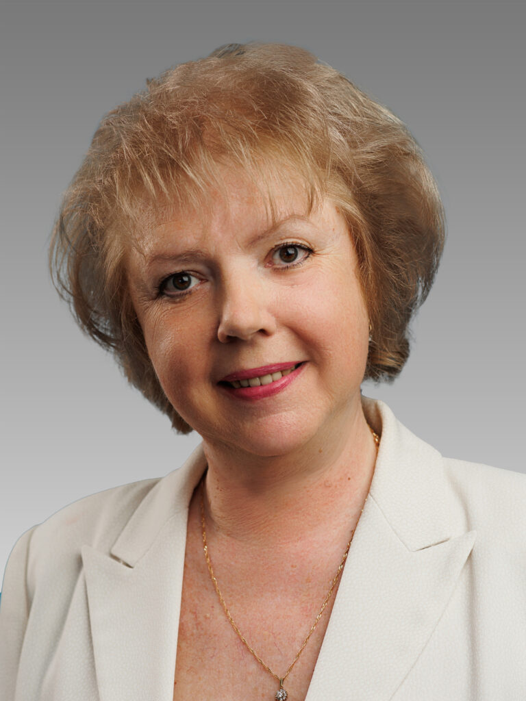 Плотникова Инна Николаевна